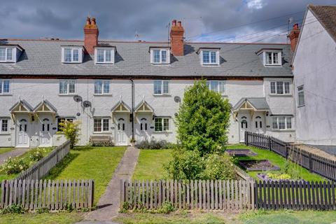 Worcester Road, Pershore 2 bed cottage for sale