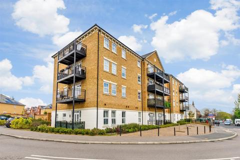 Slade Green Road, Erith, Kent 1 bed apartment for sale