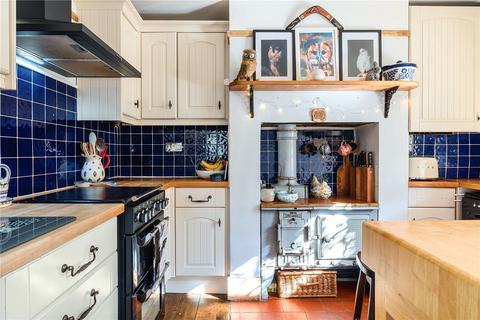Pear Tree Lane, Newbury, Berkshire, RG14 2 bed semi
