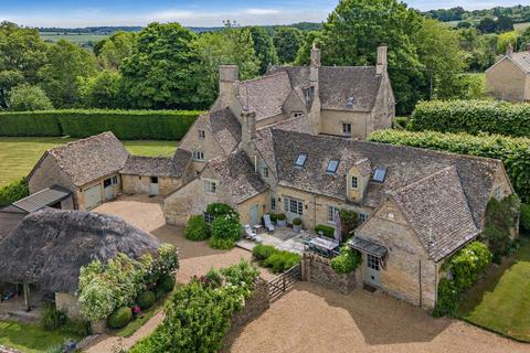 Finstock, Chipping Norton, Oxfordshire 8 bed detached house for sale