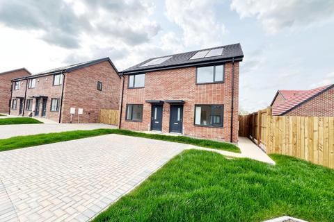 2 bedroom semi-detached house for sale
