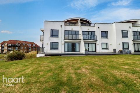 Joss Gap Road, Broadstairs 2 bed apartment for sale