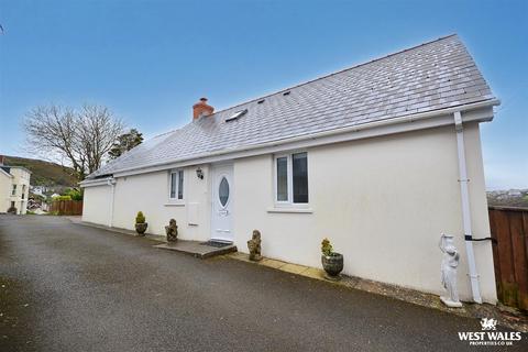 Goodwick 4 bed detached bungalow for sale