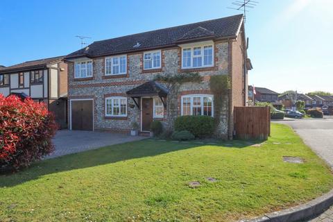 The Gilligans, Burgess Hill, RH15 4 bed detached house for sale