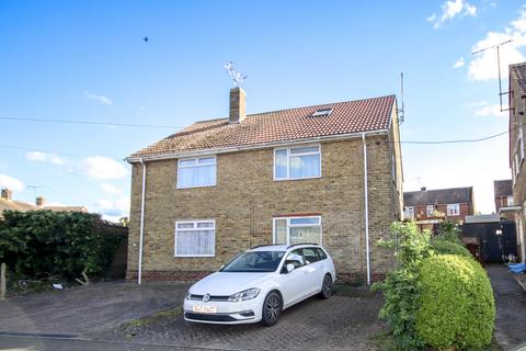Goudhurst Road, Gillingham, ME8 3 bed semi
