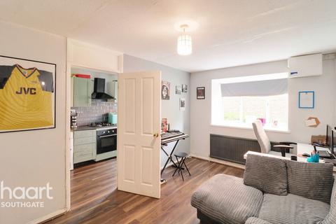 Cambridge Gardens, London 1 bed apartment for sale
