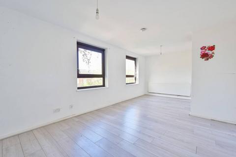 Hartington Close, Sudbury, Harrow, HA1 2 bed maisonette for sale
