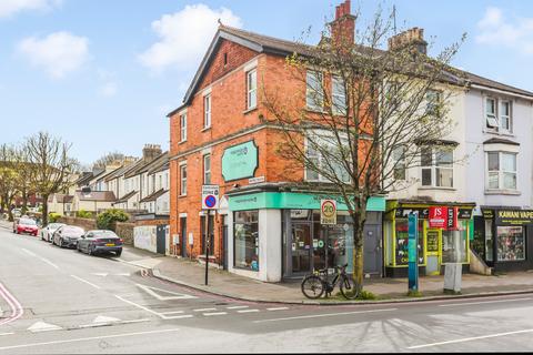 Lewes Road, Brighton, East Sussex, BN2 2 bed flat for sale