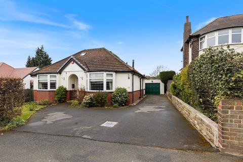 Marling Road, Ainley Top, Huddersfield 3 bed detached house for sale