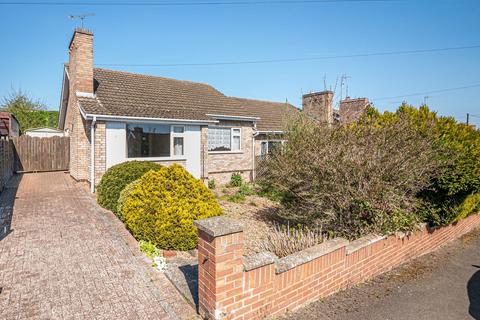 Grasmere Road, Kettering NN16 2 bed semi
