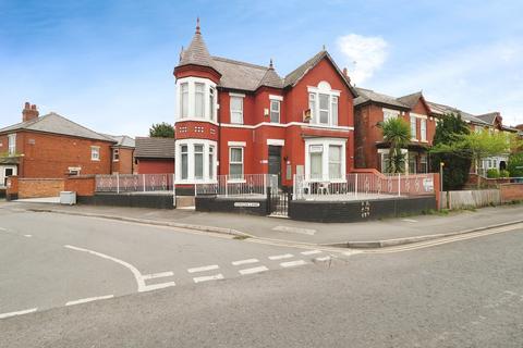 London Road, Derby DE24 10 bed detached house for sale