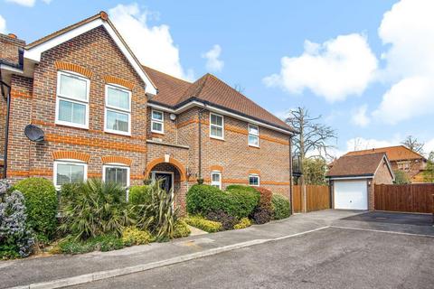 The Mallards, Havant, PO9 4 bed detached house for sale