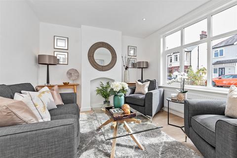 St. Julians Road, St. Albans 3 bed detached house for sale