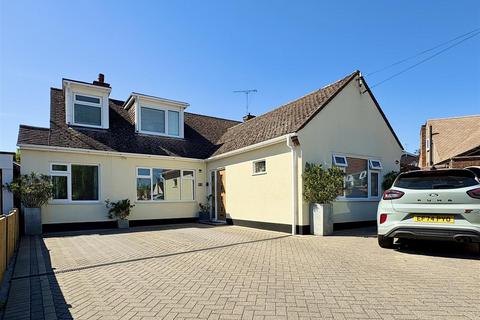 Nelson Close, Rayleigh 5 bed detached house for sale