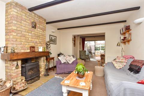 Lower Road, Faversham, Kent 3 bed semi