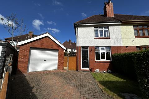 2 bedroom semi-detached house for sale