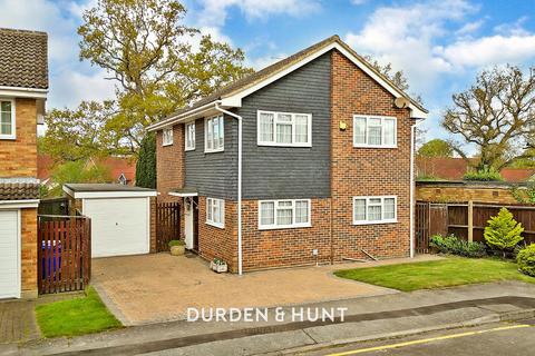 The Dell, Great Warley, Brentwood, CM13 4 bed detached house for sale