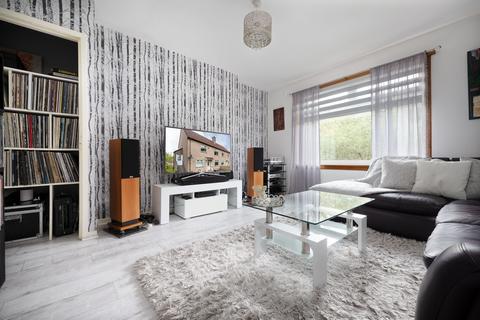 Kirn Drive, Gourock, PA19 2 bed flat for sale