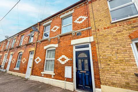 Albemarle Road, Taunton, Somerset 3 bed terraced house for sale