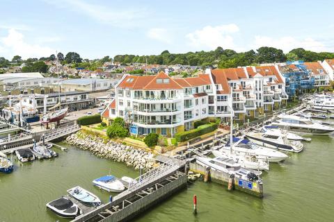 Lake Avenue, Hamworthy, Poole... 3 bed apartment for sale