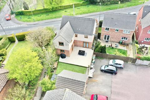 Blackwood, NP12 4 bed detached house for sale
