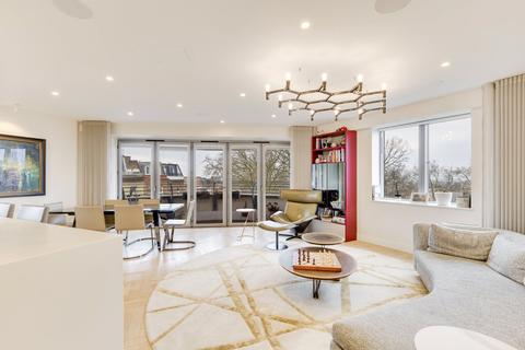 Fortune Green Road, West Hampstead 3 bed apartment for sale