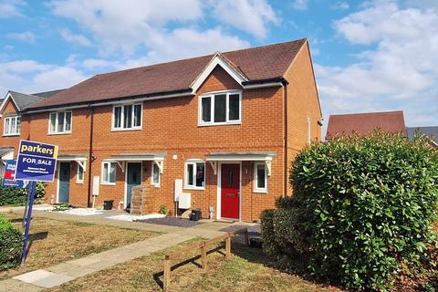 Elk Path, Three Mile Cross, Reading... 2 bed end of terrace house for sale