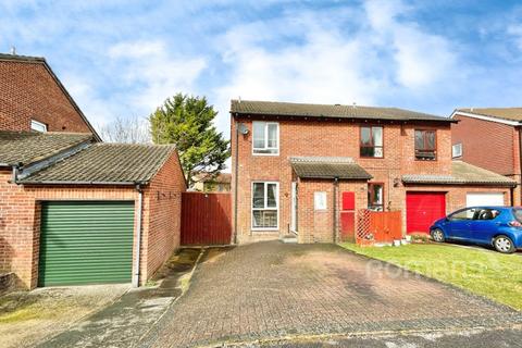 Scarlatti Road, Basingstoke, Hampshire 2 bed semi