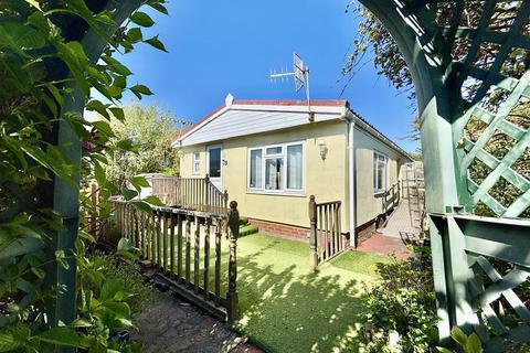 South Coast Road, Peacehaven 2 bed park home for sale