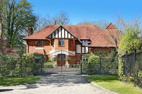 Pavilion End, Forty Green Road... 5 bed detached house for sale
