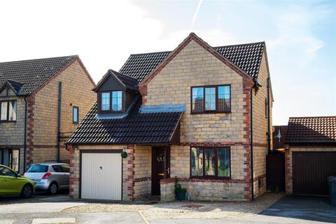 Overmoor View, Tibshelf, Alfreton 3 bed detached house for sale