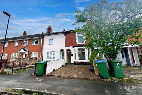 Southampton SO15 2 bed terraced house for sale