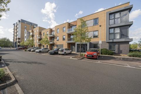 Drake Way, Berkshire RG2 2 bed apartment for sale