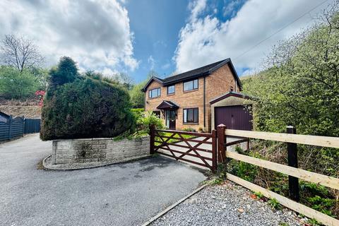 35 Garnwen Road, Maesteg CF34 3 bed detached house for sale