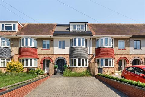 Richard Grove, Gosport PO12 4 bed terraced house for sale