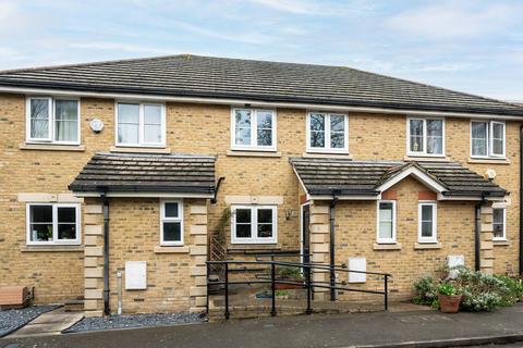 Arborfield Close, Streatham, London, SW2 3 bed terraced house for sale