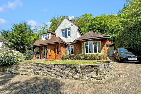 2 Ballards Rise, South Croydon, CR2 7JT 4 bed detached house for sale