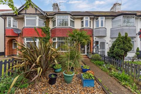Eskdale Avenue, Northolt 4 bed terraced house for sale