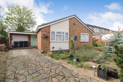 Dines Close, Bedford MK45 2 bed detached bungalow for sale