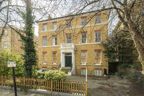 Elms Road, London SW4 1 bed flat for sale