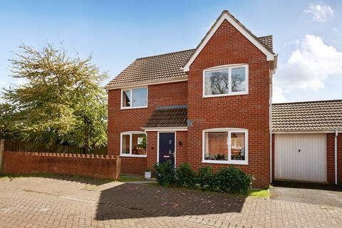 Cotford St. Luke 4 bed link detached house for sale