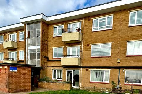 Joyce Close, Newport NP20 2 bed flat for sale