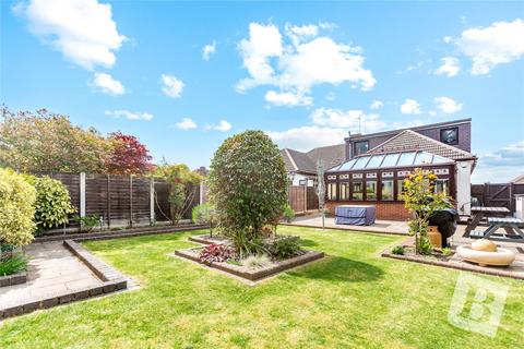 McIntosh Close, Romford, RM1 3 bed bungalow for sale