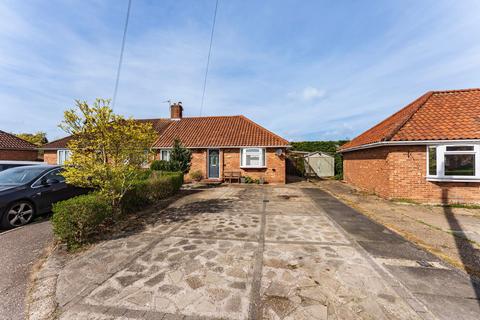 2 bedroom semi-detached bungalow for sale