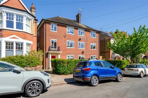 Grosvenor Road, London, N10 3 bed apartment for sale