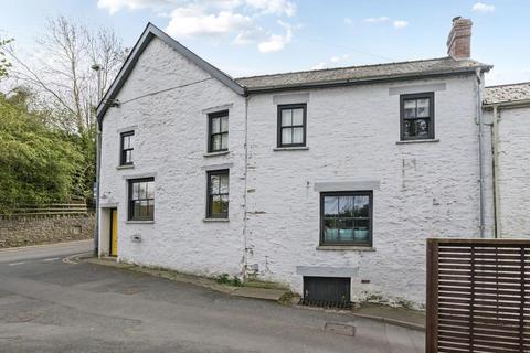 4 bedroom town house for sale