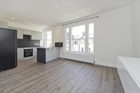 Shepherd's Bush W12 W12 3 bed maisonette for sale