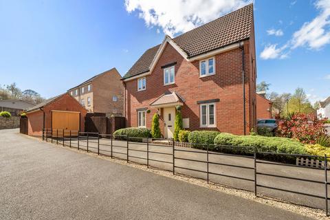 Watt Avenue, Colsterworth 3 bed detached house for sale