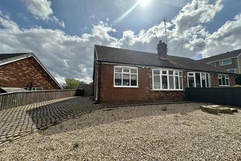 2 bedroom semi-detached bungalow for sale