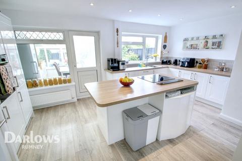 Meadvale Road, Cardiff 3 bed detached house for sale